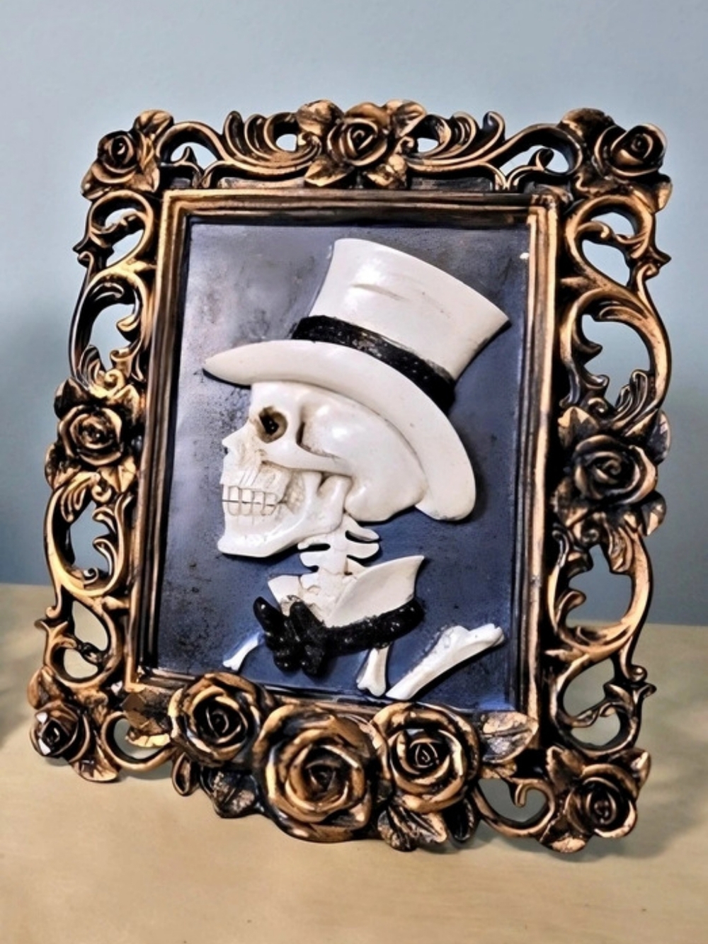 Framed Gothic Skeleton Man